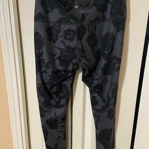 Lululemon ankle length legging